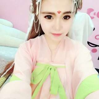 美女主播直播间秀场 性感小腰精上线——满月5