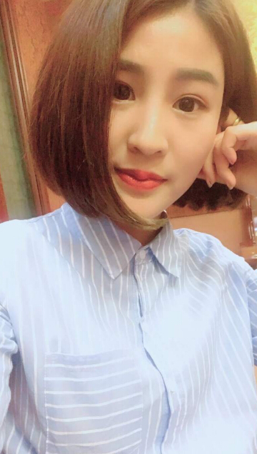 美女主播秀场直播间 美女主播在线直播——蛋包牛零人1