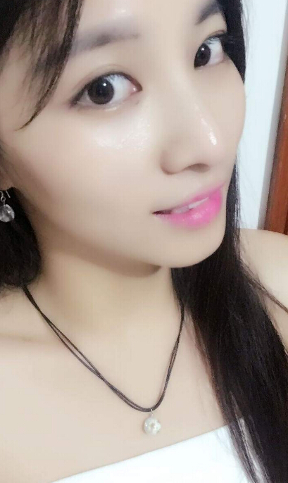 美女主播在线直播间 想看什么舞蹈任你点——小姨子4