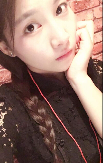 美女主播在线直播间 想看什么舞蹈任你点——小姨子5