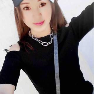美女主播直播间 土豪喜欢的美女长什么样——果果3