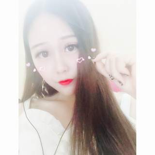 美女主播热舞直播间 手慢会进不去的直播间——思思4