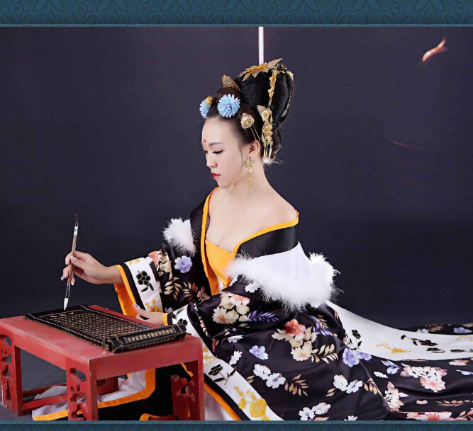 美女在线直播间 只给热爱美女主播的你——楚楚2