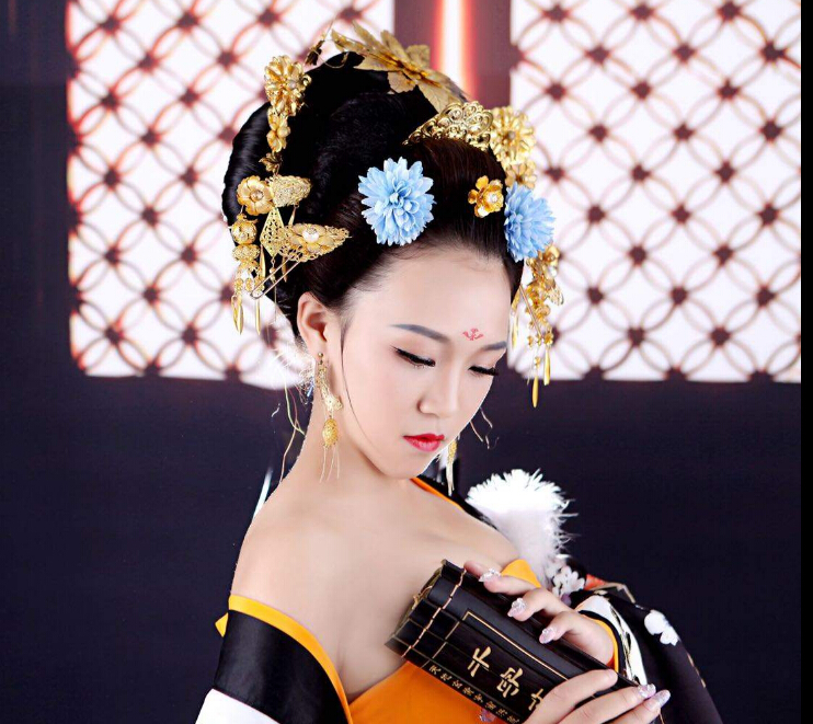 美女在线直播间 只给热爱美女主播的你——楚楚5