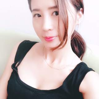 美女直播间真人在线 能够点播的直播间——落雪1