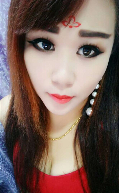 美女主播在线视频真人秀 想看的表演你来点播——夜宫2