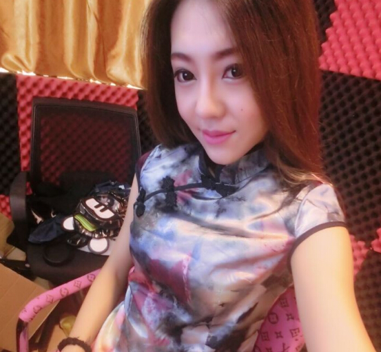 视频聊天室网站 跟美女视频的聊天室——大钰儿5