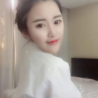 美女主播在线视频网站 只有美女在线的秀场——依洛5