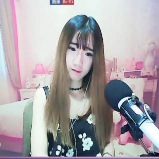 视频聊天室网站 跟美女视频的聊天室——小菲儿3