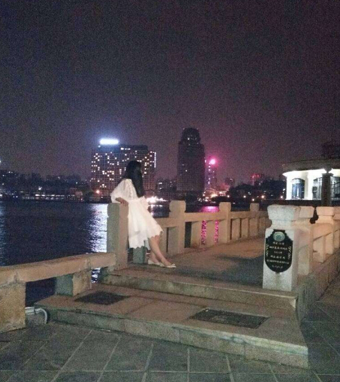 美女直播间的清流 安静听歌的直播间网站——西红柿蛋挞4