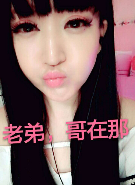 美女主播热舞视频 会跳舞还会卖萌的主播在这里——维呀2