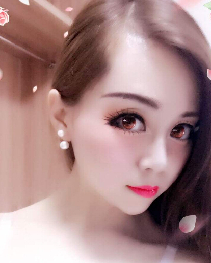 美女秀场在线视频 这场pk赛需要你支持——唯依3