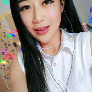 视频直播间聊天室 跟美女主播聊天的网站——露露1