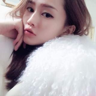 视频聊天室网站 只跟直播间美女聊的聊天室——果小姐1