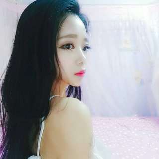 视频聊天室网站 直播间中的美女陪你视频聊——朵儿4