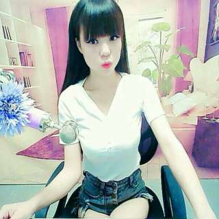 美女主播在线视频 直播间中美女陪你过寒冬——晓麦1