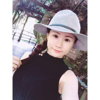视频在线的美女直播间 只跟喜欢的美女聊天——小玮巴5