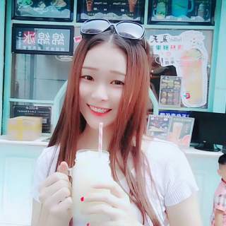 美女主播视频在线 想要守护你快乐的主播——苗苗5
