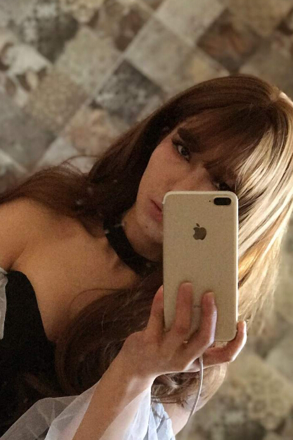 美女秀场视频直播间 只为你开放的美女直播——小贼猫1