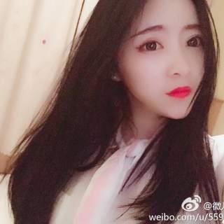 视频直播间美女 纤腰丰臀只为你舞动——灵犀1