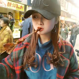 美女直播间在线 大哥开着五个小号来坐沙发——林儿4