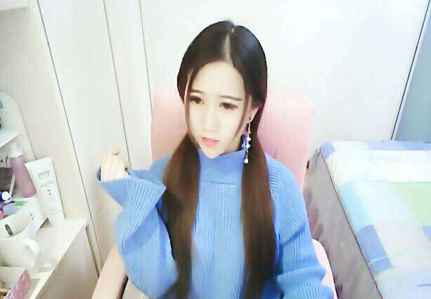 美女主播被秒周星 直播间中被气哭——企鹅2