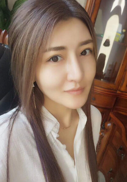 美女直播间在线 主播pk竟然获胜小茉莉——江淼淼5