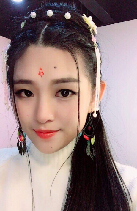 秀色优雅古典舞美女主播--小龙女清落3