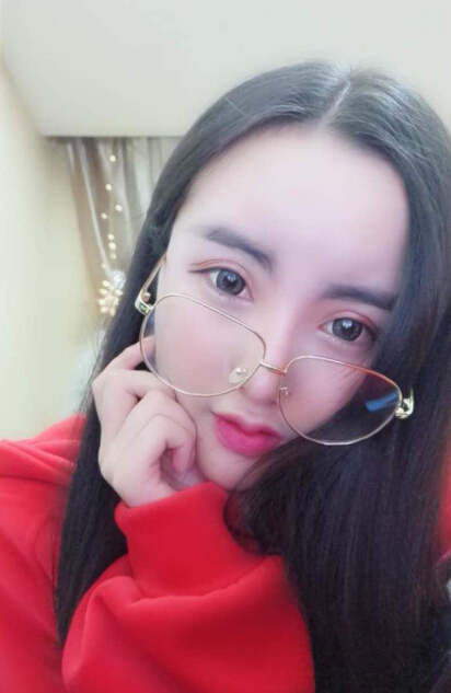 美女主播视频在线 送礼物还要按顺序来——依洛1