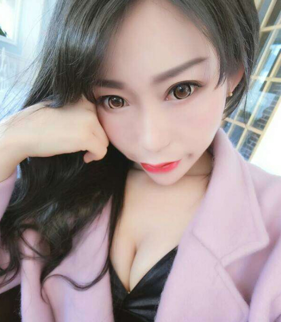 美女主播视频在线 观众喜欢主播送幸运全套——青程3