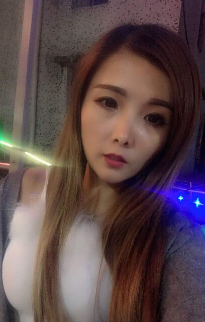 美女主播在线视频 主播房间成别墅专场——kiki1