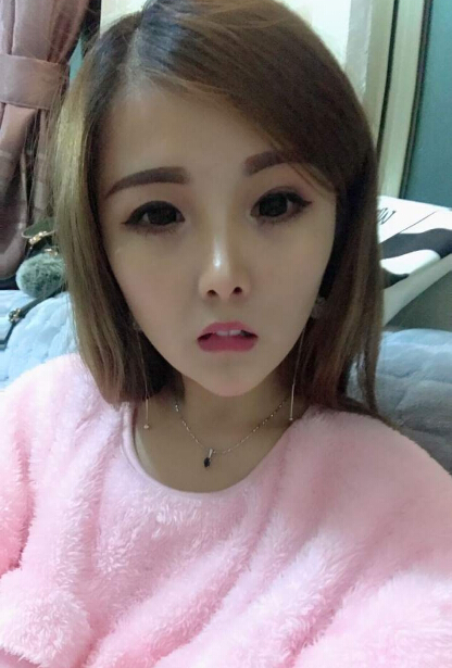 美女主播在线视频 主播房间成别墅专场——kiki2