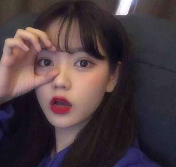 李小璐带女儿日本游玩 秀色直播间李小璐改名小猪5