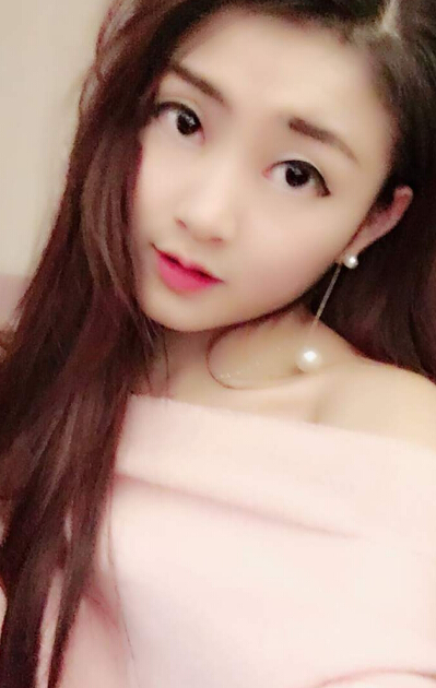 欧豪女朋友马思纯生日 秀色直播间比他高调3