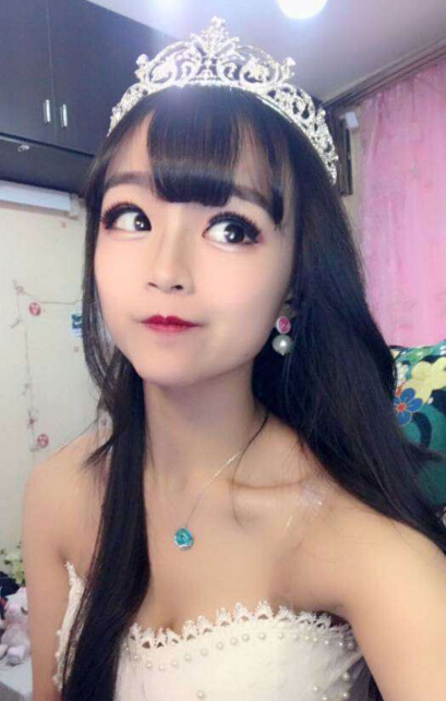 美女主播视频在线 做直播间中你的专属Siri2