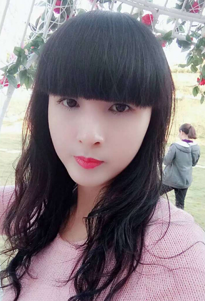 吴尊微博大方晒太太正面照 秀色直播间主播跟她是双胞胎1