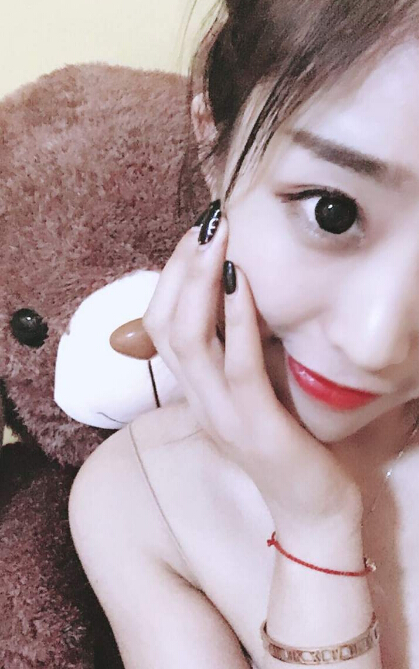 刘涛与董卿同台素颜 秀色直播间美女这样说5