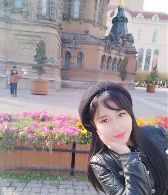 刘荷娜近照曝光 中年的夏之星不比美女主播3