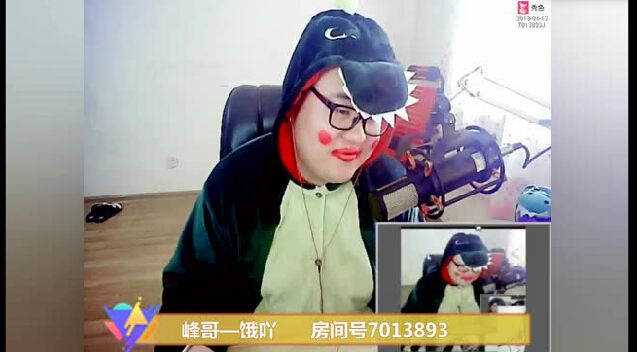 美女直播间惊现赵丽颖 长相和声音都有点像1