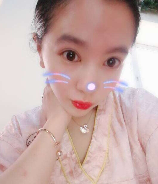 范冰冰送娜扎礼物写卡片 美女主播的关注点却在这里4