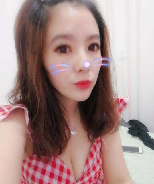 范冰冰送娜扎礼物写卡片 美女主播的关注点却在这里5