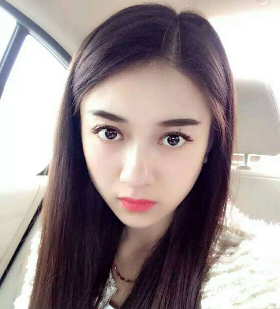 隆诗夫妇罕见自拍发糖 刘诗诗这点让美女主播羡慕3