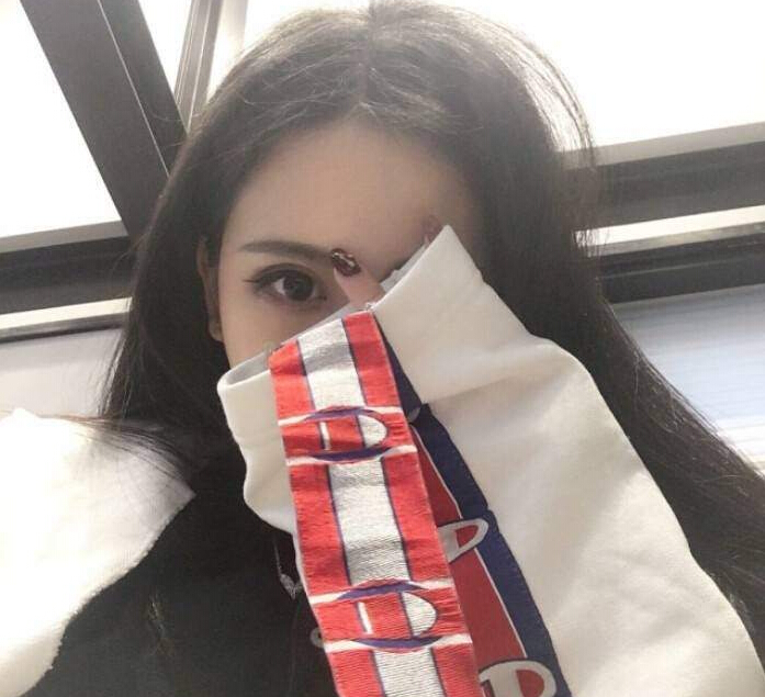 美女主播视频在线 主播连麦竟拉来对面大哥送礼物3
