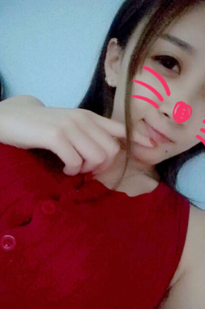 邓莎老公遭曝光 邓莎老公是谁让美女主播好奇1