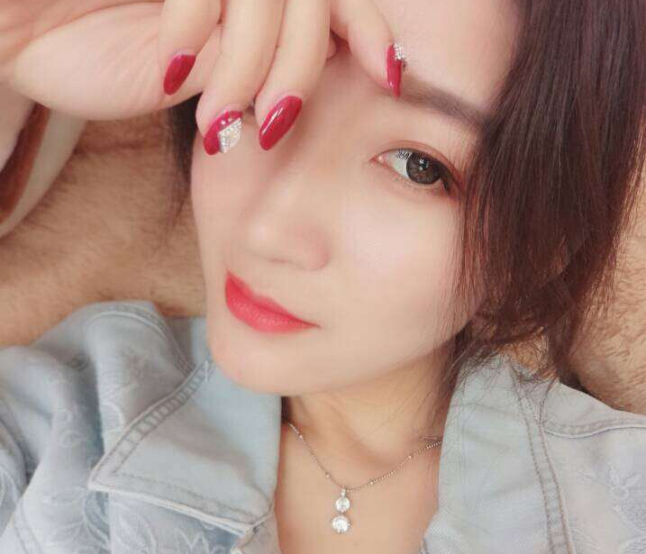 美女主播躺着也能升 不在现场阻止不了大哥的爱2