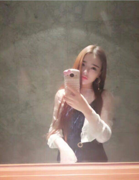 雷佳音求证阴阳合同遭嫌弃 美女主播喜欢的明星4