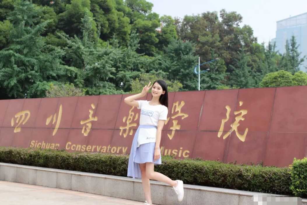 美女主播学姐上线 大哥送礼物主播飚东北话1
