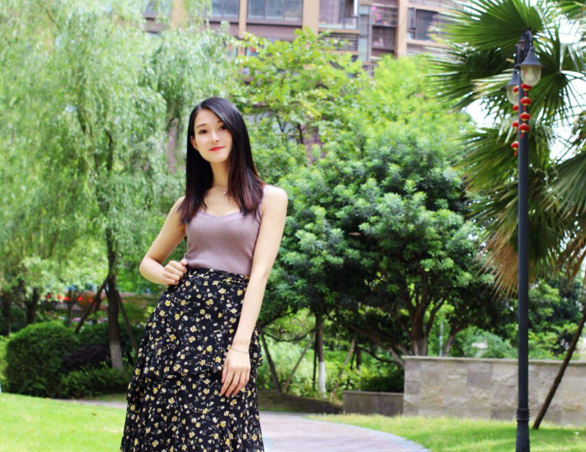美女主播学姐上线 大哥送礼物主播飚东北话2