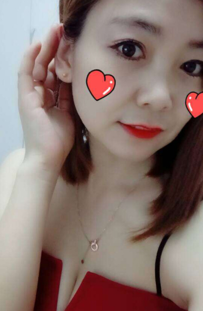 唐嫣蜡像出炉好像双胞胎 美女主播发现这点不同3