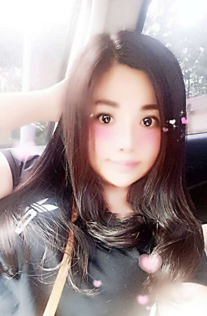 美女主播遭遇逆风局 上热门还要有助攻3